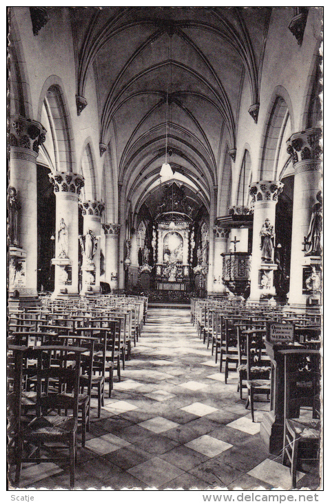 Wommelgem  -  Binenzicht Kerk In Gothieke Styl;  -   1937   Naar Heist Aan Zee - Wommelgem