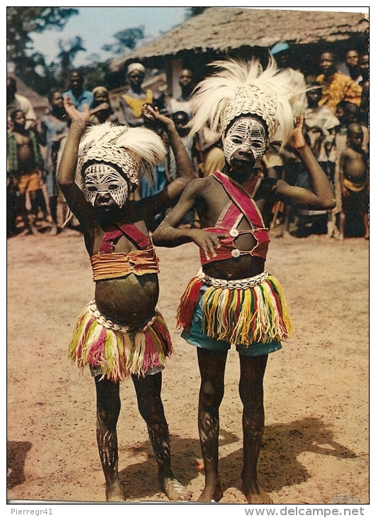 CPA-1960-NIGER-PETITES DANSEUSES AFRICAINES- Carte Legerement Recoupée En Hauteur-BE - Niger