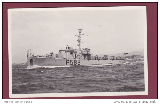 BATEAU - 291213  - PORTO SANTO Patrouilleur PORTUGAL 4-6-1957 !! Carte Photo !! P588 - Guerra