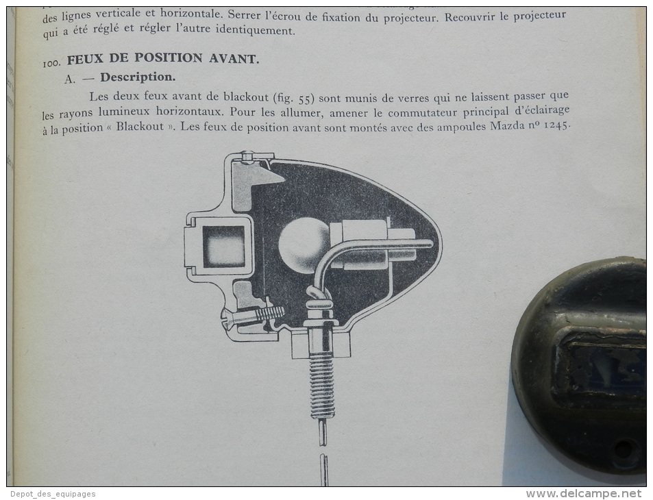 .......... FEU DE POSITION JEEP WILLYS 39-45 - Véhicules