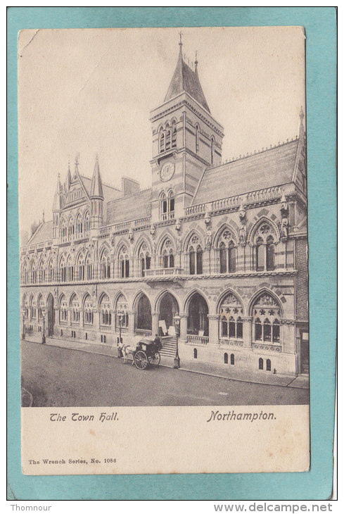 NORTHAMPTON  -  THE  TOWN  HALL  -  CARTE  ANIMEE  - - Northamptonshire