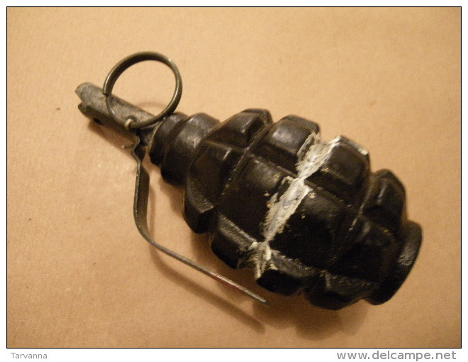 Grenade Défensive Noire Polonaise (inerte) - Equipement