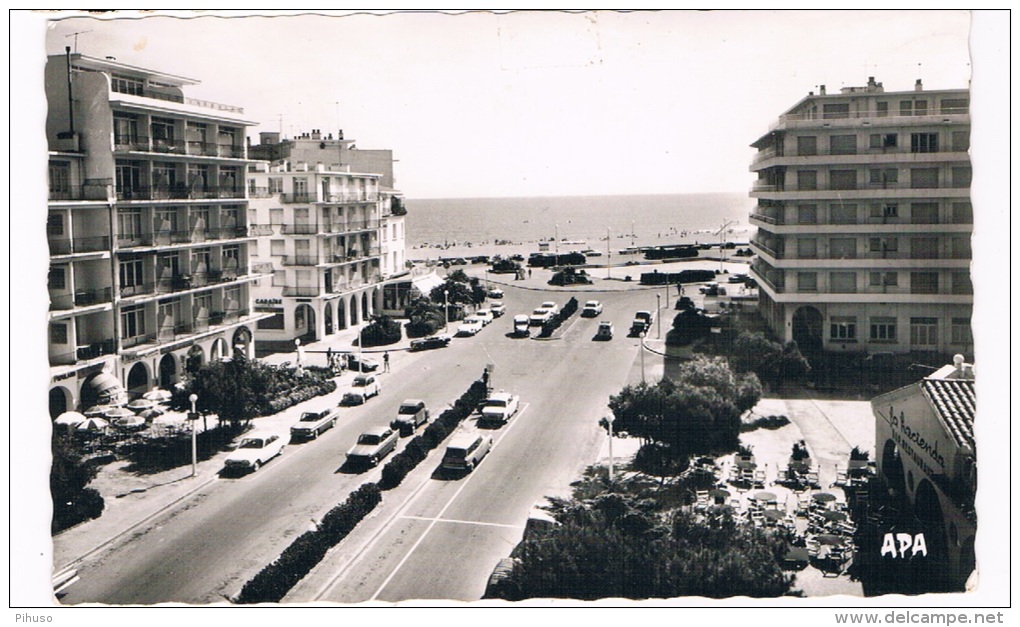 *2573*    CANET-PLAGE : L'Arrivee A La Plage - Canet En Roussillon