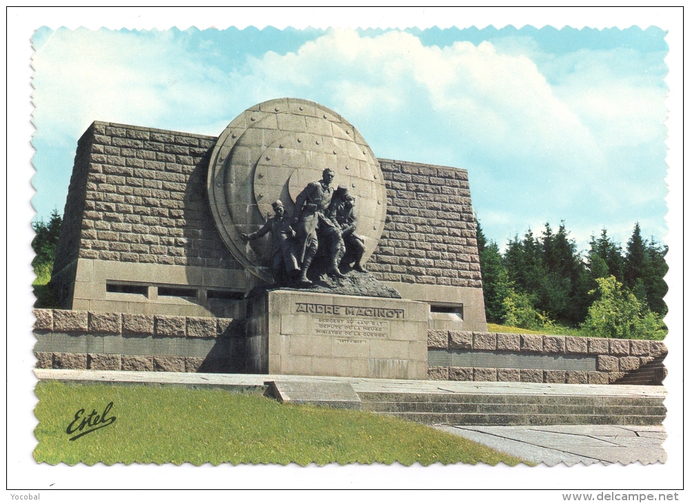 CP, 55, VERDUN Et Les Champs De Bataille, Le Monument André Maginot Sur La Pente Du Fort De Souville, Vierge - Verdun