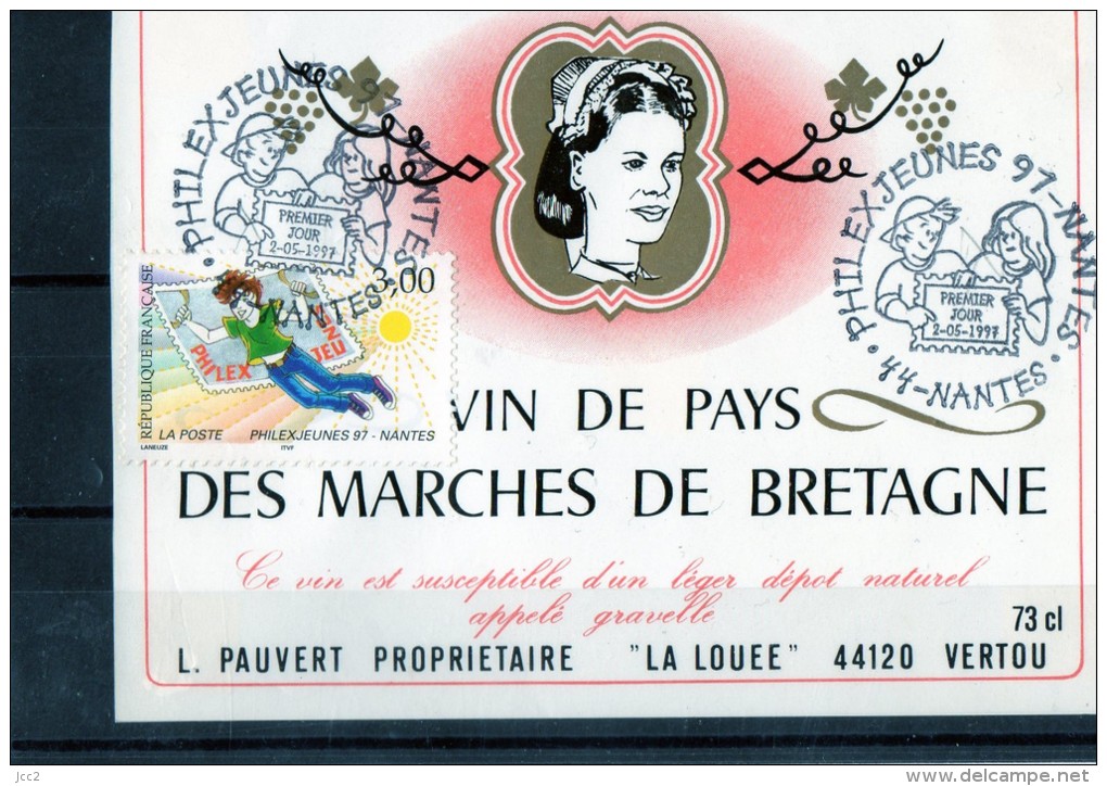 VIN ET PHILATELIE - (Etiquettes Légèrement Collées Sur Page D´expo) - Stamps