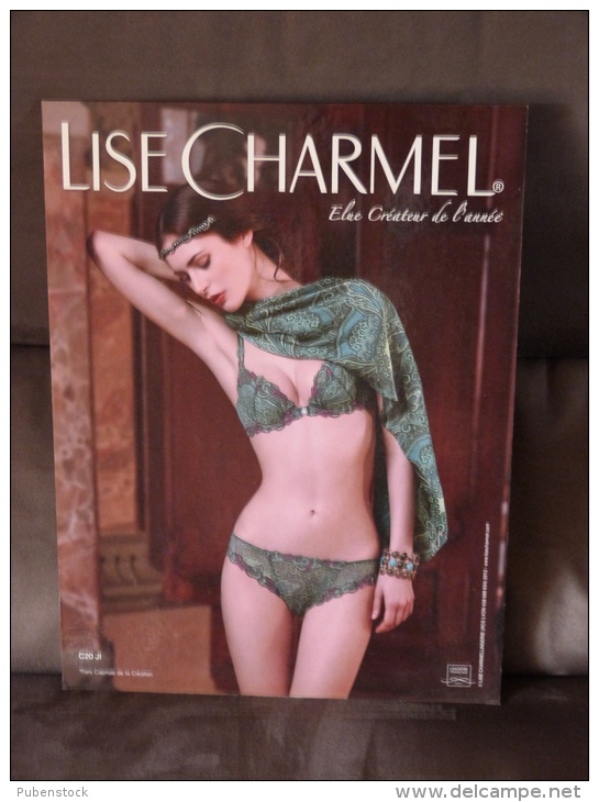 Publicité Cartonnée "LISE CHARMEL" Lingerie. Modèle 1. - Placas De Cartón