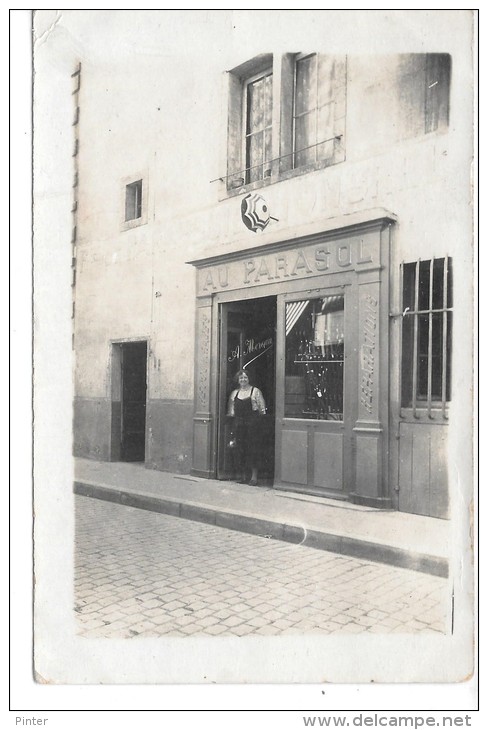 Devanture De Magasin AU PARASOL - CARTE PHOTO Non Située - Cafés