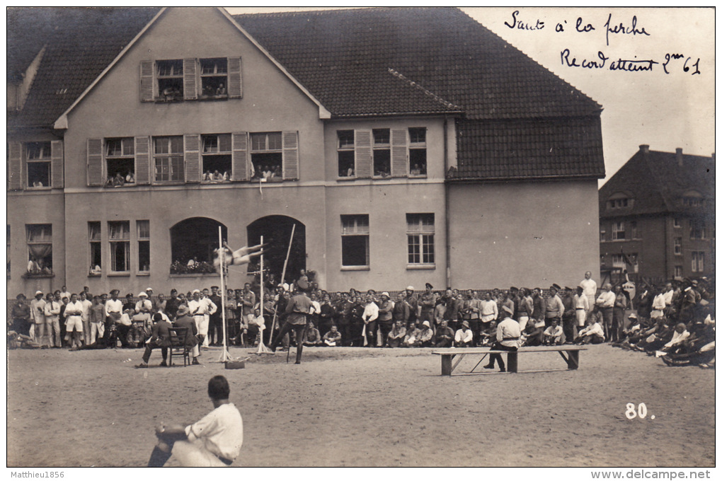 CP Photo 14-18 GUETERSLOH (Gutersloh) - Offizier Gefangenen Lager, Sport - Stabhochsprung (A51, Ww1, Wk1) - Guetersloh