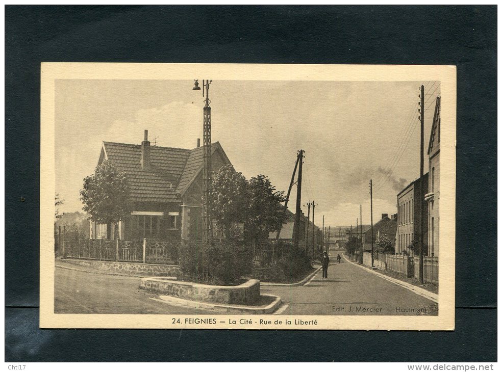 FIEGNIES RUE DE LA LIBERTE LA CITE   CIRC  1930   / EDIT - Feignies