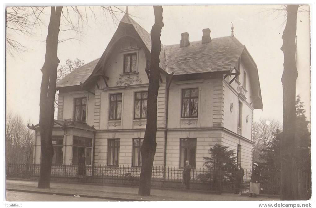 Parchim Buchholzallee Einzel Villa Private Fotokarte Belebt Ungelaufen Im Spitz Giebel AP 1893 - Parchim