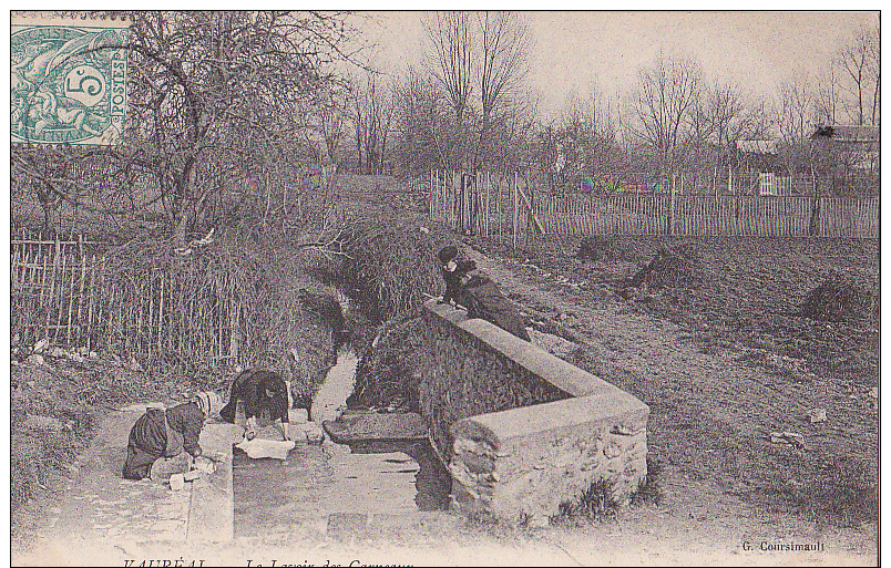 VAUREAL        Le Lavoir Des Carneaux  - Lavandières - - Vauréal