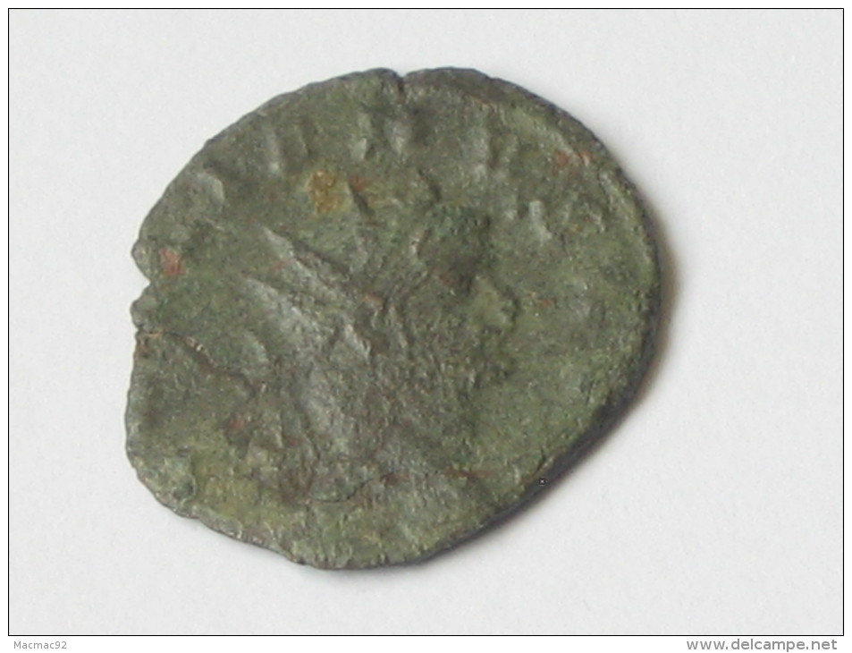 Monnaie  Romaine En Bronze - A IDENTIFIER - **** EN ACHAT IMMEDIAT *** - Autres & Non Classés
