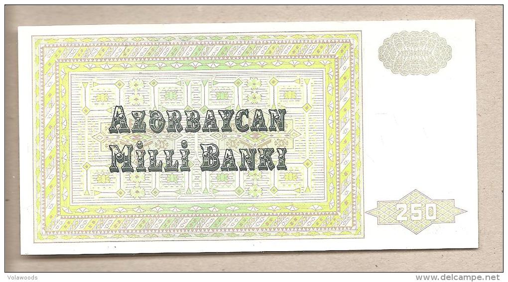 Azerbaigian - Banconota Non Circolata Da 250 Manat - Azerbeidzjan