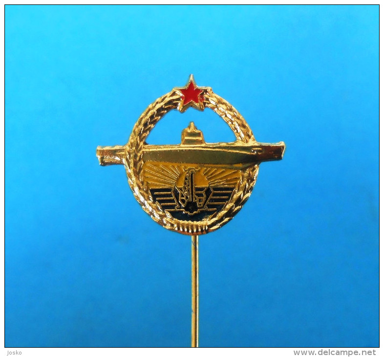 SUBMARINE OF YUGOSLAVIA NAVY #1 - Old Rare Official Pin Badge Sous-marin U-boot Sottomarino Sommergibili JNA JRM Army - Marine
