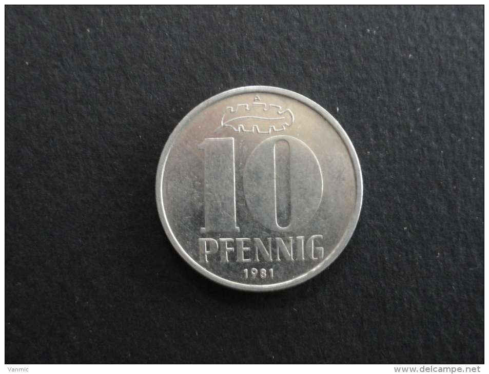 1981 A - 10 Pfennig Allemagne RDA Germany Deutschland - 10 Pfennig