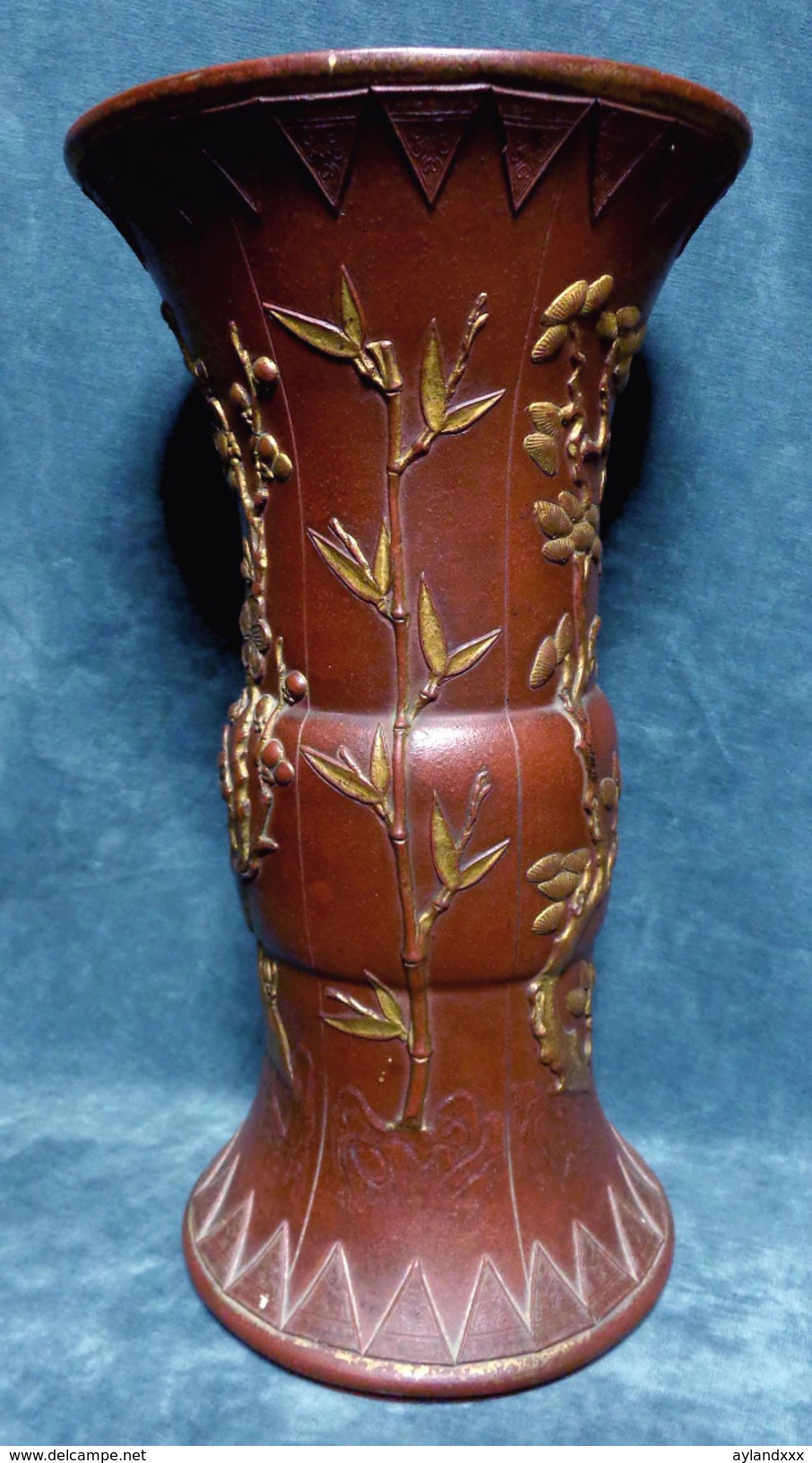 CINA (China): Rare Chinese Yixing Vase, Kangxi Period - Arte Orientale