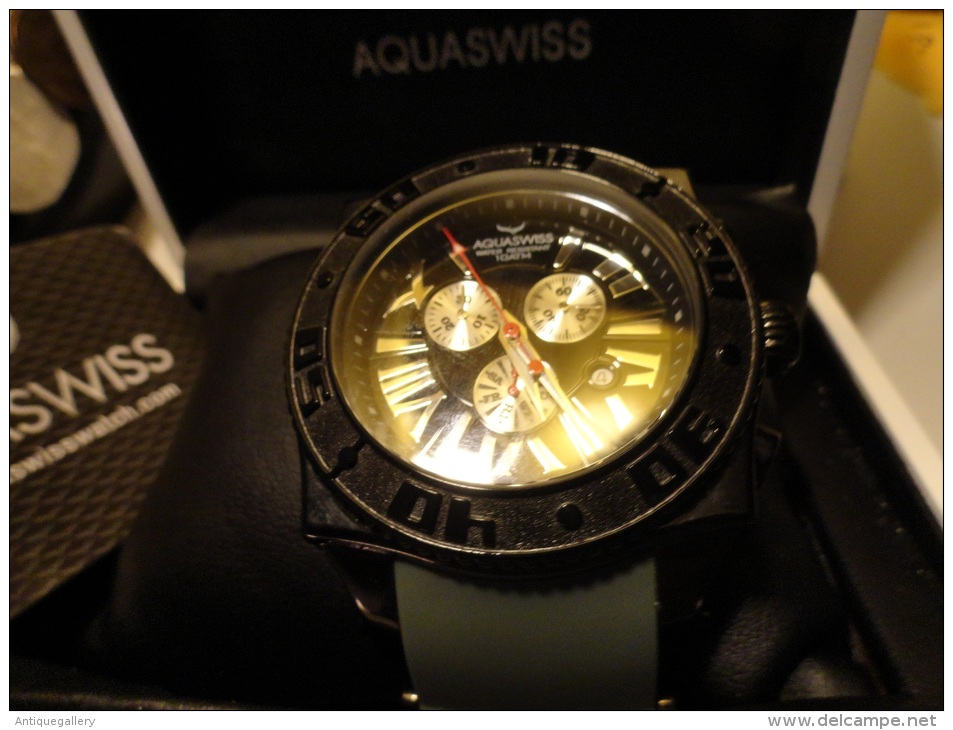 TOP : AQUASWISS CHRONO  WATER RESISTANT 10 ATM - Orologi Moderni