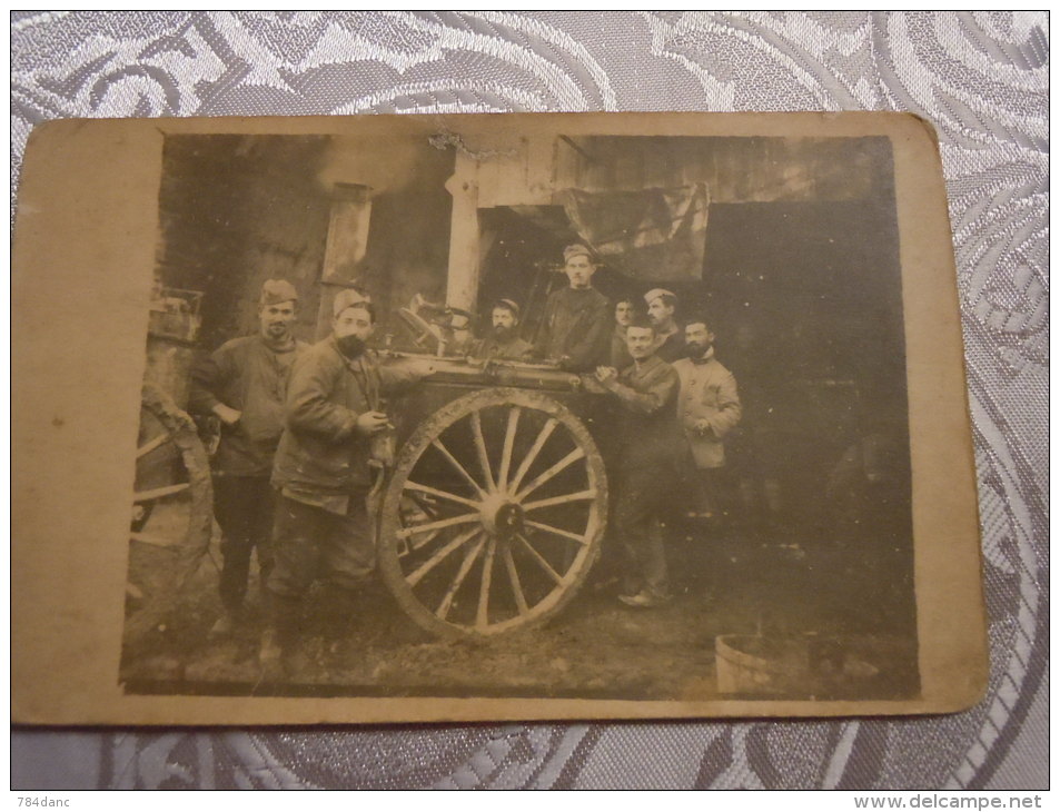 A Identifier Carte Postabele Marchand Ambulant  Biere Ou Soldats ...? Voir Scans - Street Merchants