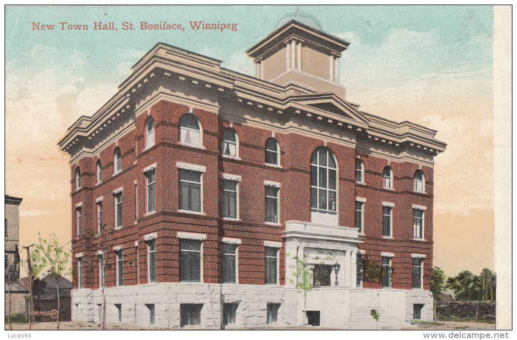 C1900 ST BONIFACE NEW TOWN HALL - Other & Unclassified