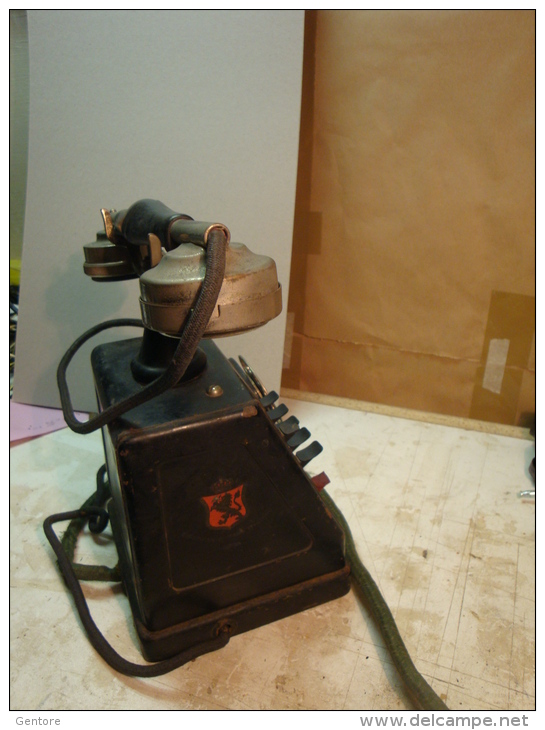 ANTIQUE TELEPHONE APPARATUS MADE BY AKTIESELSKAPET ELEKTRISK BUREAU - Telephony