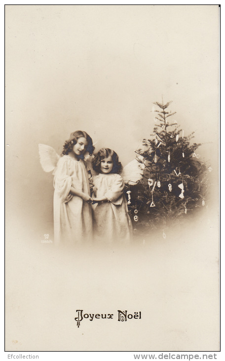 JOYEUX NOEL ENFANTS JEUNES FILLES ANGES FETE VOEUX CARTE FANTAISIE EN 1911 SUPERBE - Santa Claus