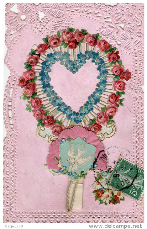 MAGNIFIQUE CARTE FAÇON DENTELLE - COLORIS ROSE - COEUR - COLOMBE - FLEURS - ROSES - Cartoline Con Meccanismi