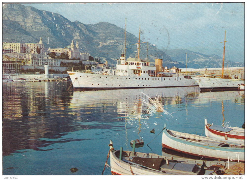 TRANSPORT SHIP AND BOATS RIVIERA DE PORT COTE D'AZUR, POSTCARD  COLLECTION,USED, FRANCE - Cargos