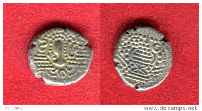 INDE - DRACHME SAURASHTR ET GUJARAT - ARGENT  - POIDS  4,01Gr.- - Indische Münzen
