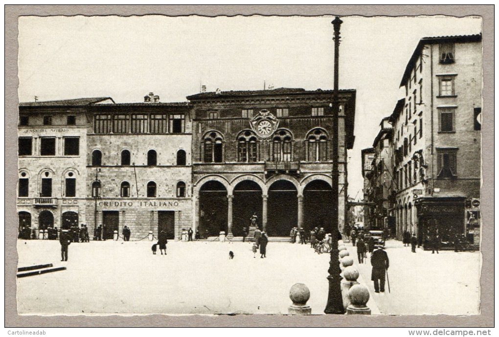 [DC6767] LUCCA - PIAZZA S. MICHELE - Old Postcard - Lucca