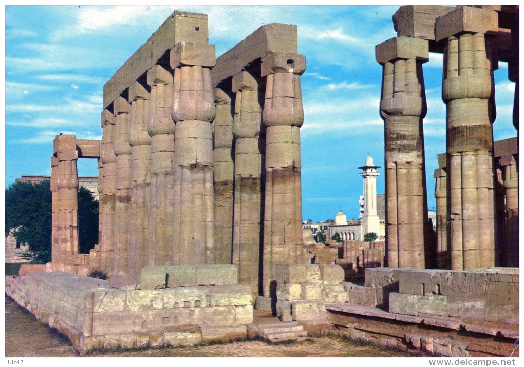 - EGYPT.- Papyrus Columns In Luxor Temple - Stamps - Scan Verso - - Louxor