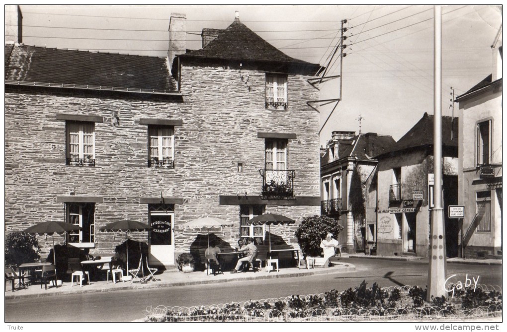 GUEMENE-PENFAO AU PETIT JOSEPH HOTEL-RESTAURANT PLACE SIMON  ANIMEE - Guémené-Penfao