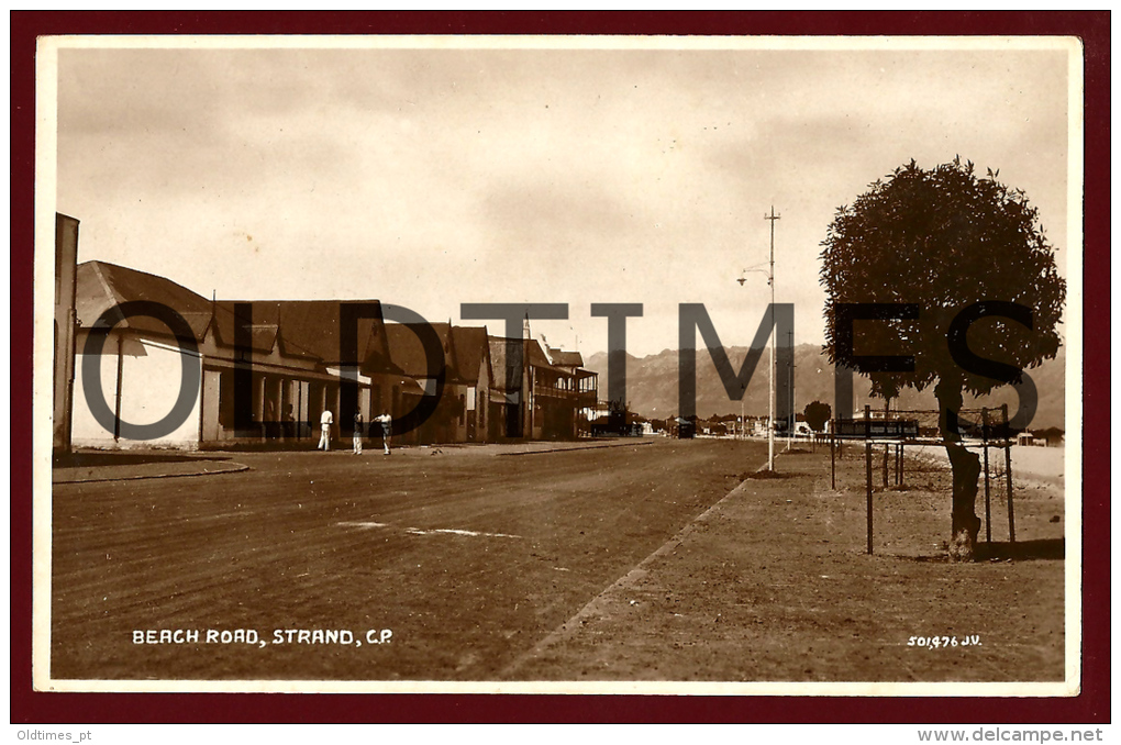 CAPE TOWN - STRAND - BEACH ROAD - 1930 REAL PHOTO PC - South Africa