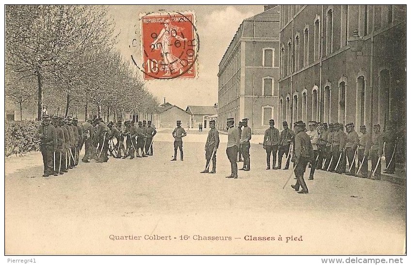 CPA-1910-21-BEAUNE-QUARTIER  COLBERT-16e CHASSEURS-CLASSE A PIED-TBE - Casernes