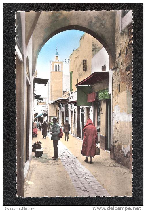 TUNIS TUNISIA SOUK EL BLAT USED + STAMP POSTCARD USED - Tunisie