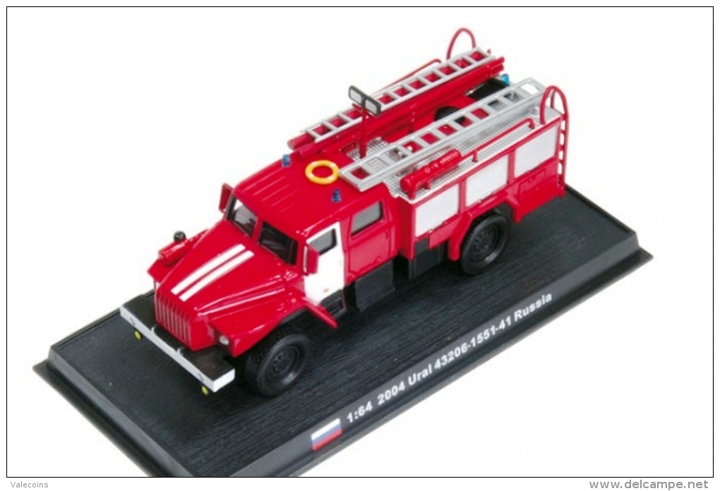 - Fire Truck Russia - URAL - 2004 - 1/64 Pompieri Pompiers Feuerwehr V.Fuoco - Trucks, Buses & Construction