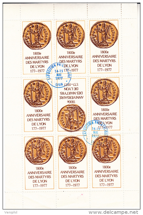 BLOC DE 9 VIGNETTES  1800 E ANNIVERSAIRE DES MARTYRS DE LYON - CAD LYON 14-15 MAI 1977 - Blokken & Postzegelboekjes
