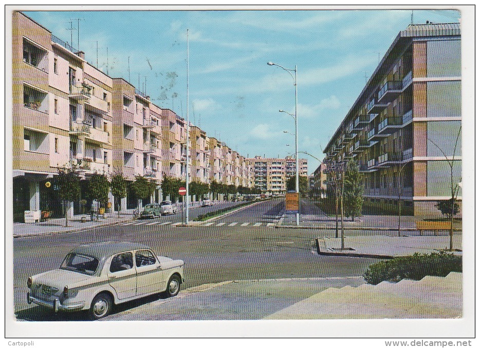 ^ LECCE VIA INDIPENDENZA RIONE S.ROSA AUTO FIAT 1100 172 - Lecce