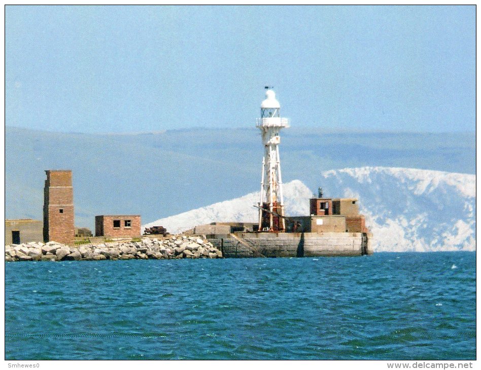 Postcard - Portland Breakwater Lighthouse, Dorset. SMH01 - Lighthouses
