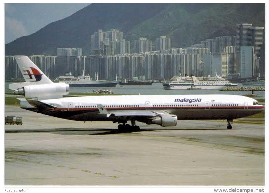 Thème -  Avion - Postcard N° 142 - Malaysia Airlines MD11  Hong Kong 1996 - 1946-....: Moderne