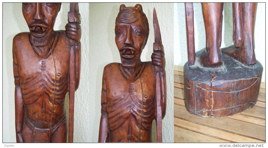 Ancien Grand Guerrier Africain Sculpture En Bois, Hauteur 94 Cm  Poids  9 Kg - Art Africain