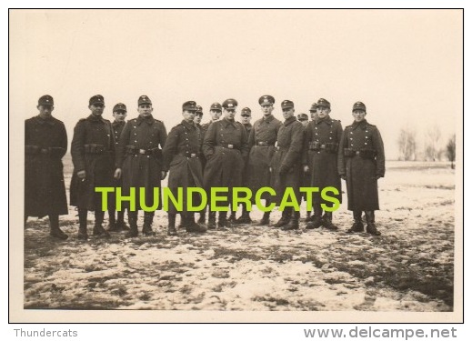 ANCIENNE PHOTO SOLDATS ALLEMANDS ** VINTAGE PHOTO SNAPSHOT GERMAN SOLDIERS ** FOTO DEUTSCHE SOLDATEN DUITSE - Guerre, Militaire