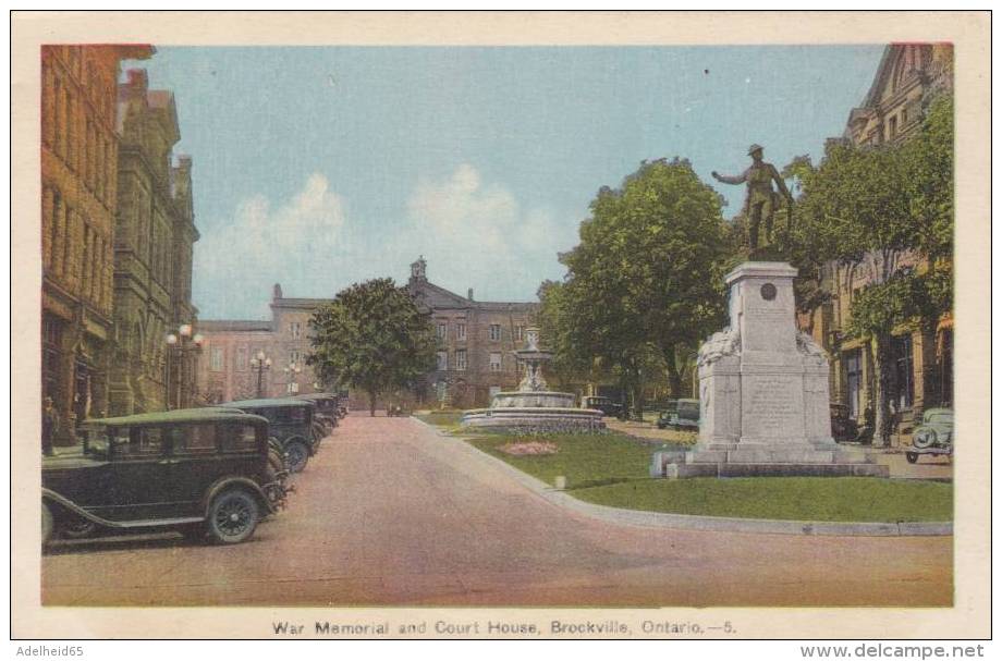 NH5 - War Memorial And Court House Brockville Ontario Cars 1920s, Photogelatine Engraving - Brockville