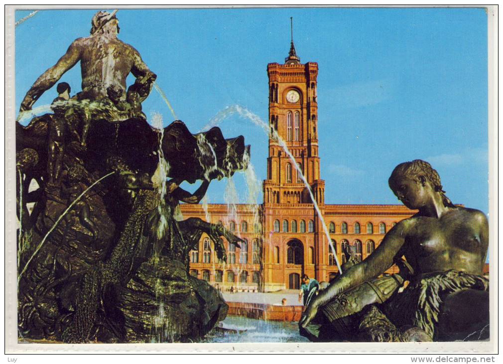 BERLIN - Hauptstadt Der DDR, Neptunbrunnen Und Rahaus - Steglitz