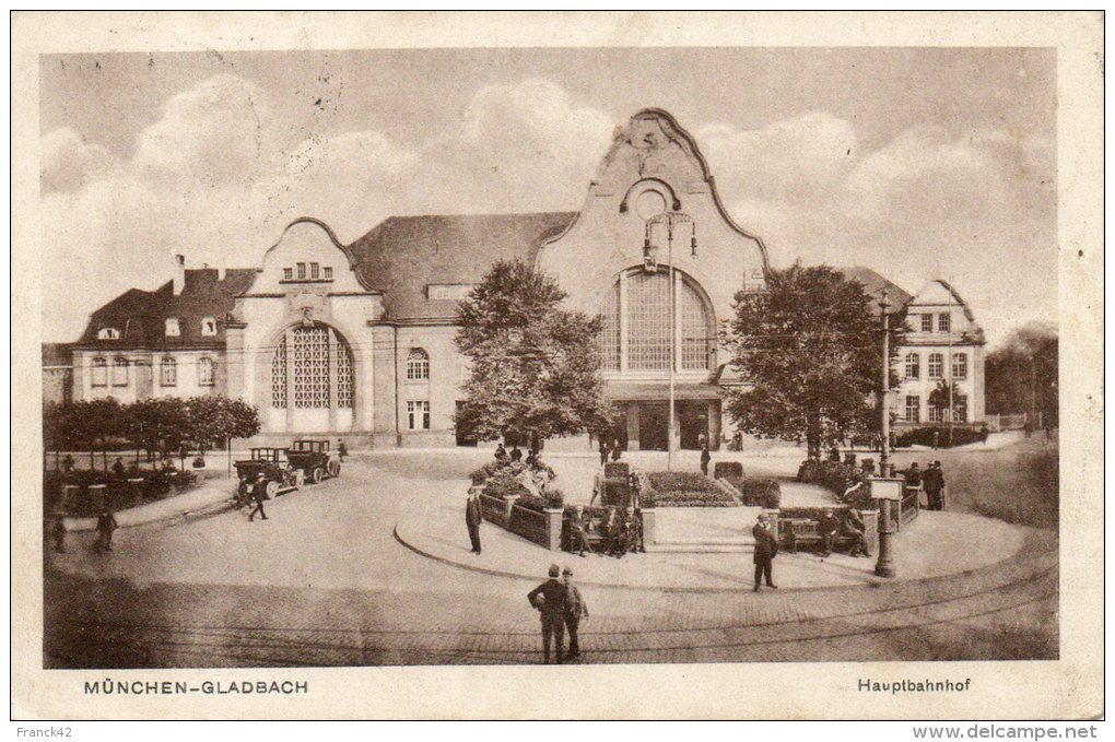 Allemagne. Munchen Gladbach. La Gare - Mönchengladbach