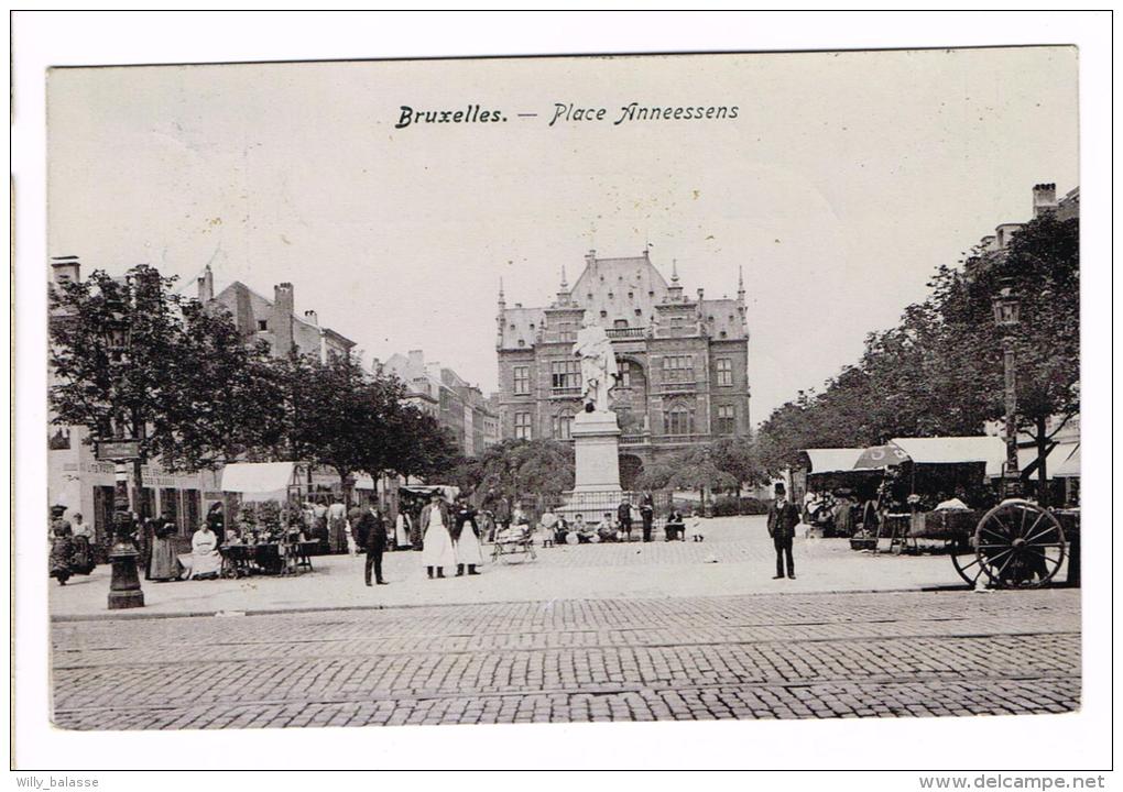 "Bruxelles -  Place Anneessens" - Places, Squares