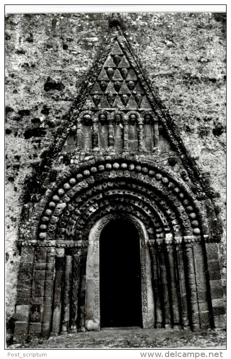 Royaume Uni - Angleterre - Romanesque Doorway  - Confert Cathedral - Galway