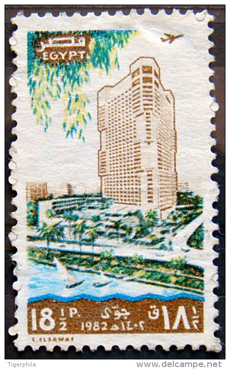 EGYPT 1982 18.5p Hilton Hotel Used - Used Stamps