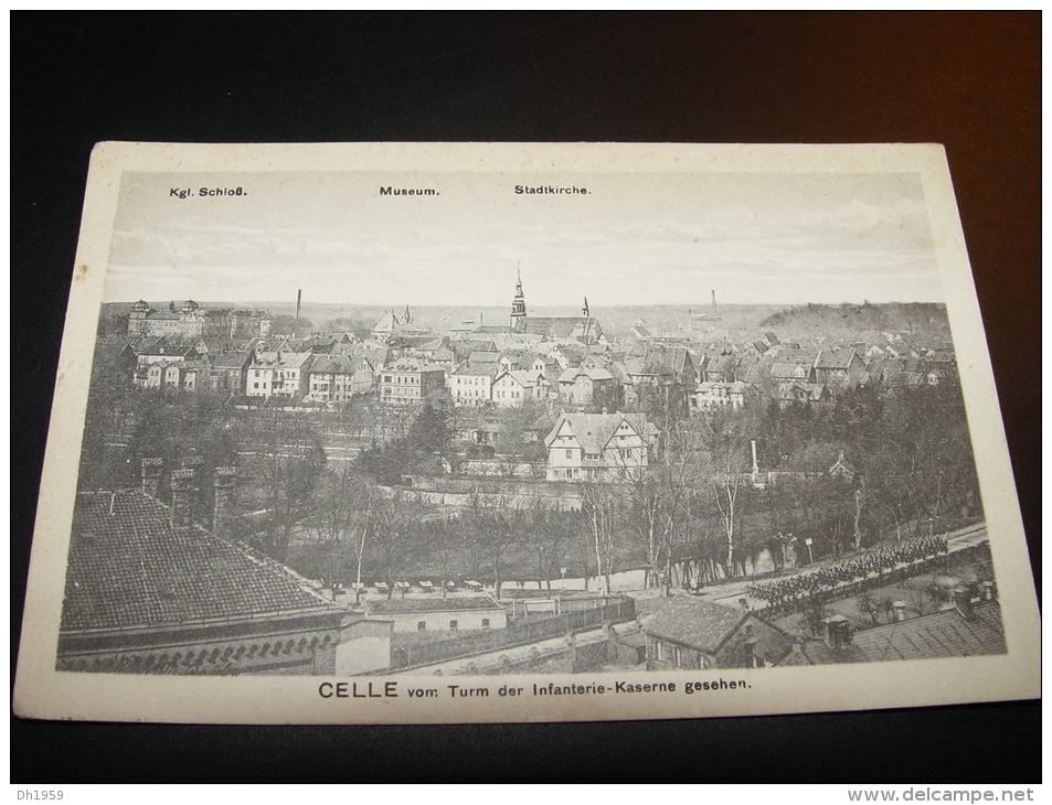 CELLE Vom Turm Der INFANTERIE  - KASERNE Gesehen  FELDPOST 1918 Nach DÜSSELDORF - Celle