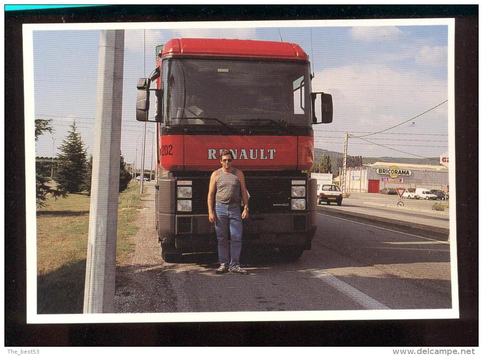 1  -  Carte Postale De L'Engin Et François Fauker Son Conductuer  1995  -  Camion Renault - Trucks, Vans &  Lorries