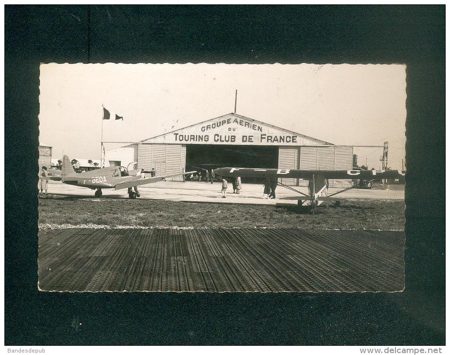 CPSM - Aerodrome De Toussus Le Noble - Groupe Aérien Du Touring Club De France ( Animée Avion Airport Ed. Aube ) - Toussus Le Noble